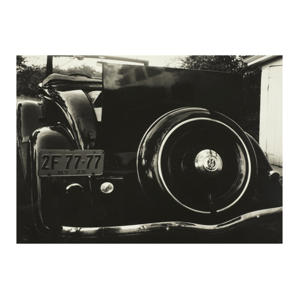 Alfred Stieglitz: "Car 2F-77–77" (1935)