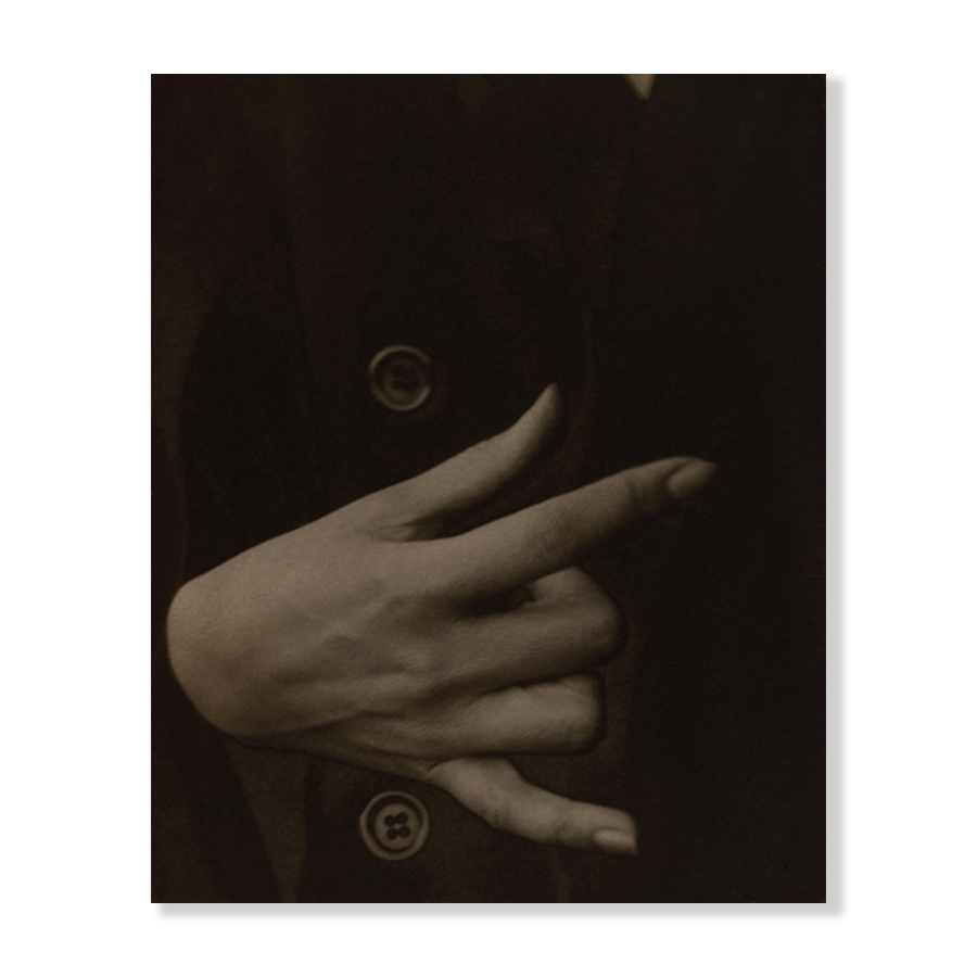 Alfred Stieglitz: "Georgia O'Keeffe - Hand" (1918) - Jasper & Jute