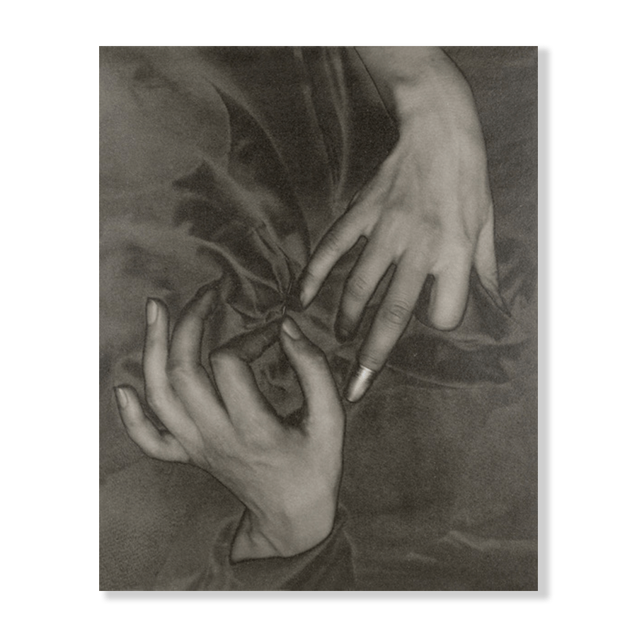 Alfred Stieglitz: "Georgia O'Keeffe—Hands and Thimble" (1919)