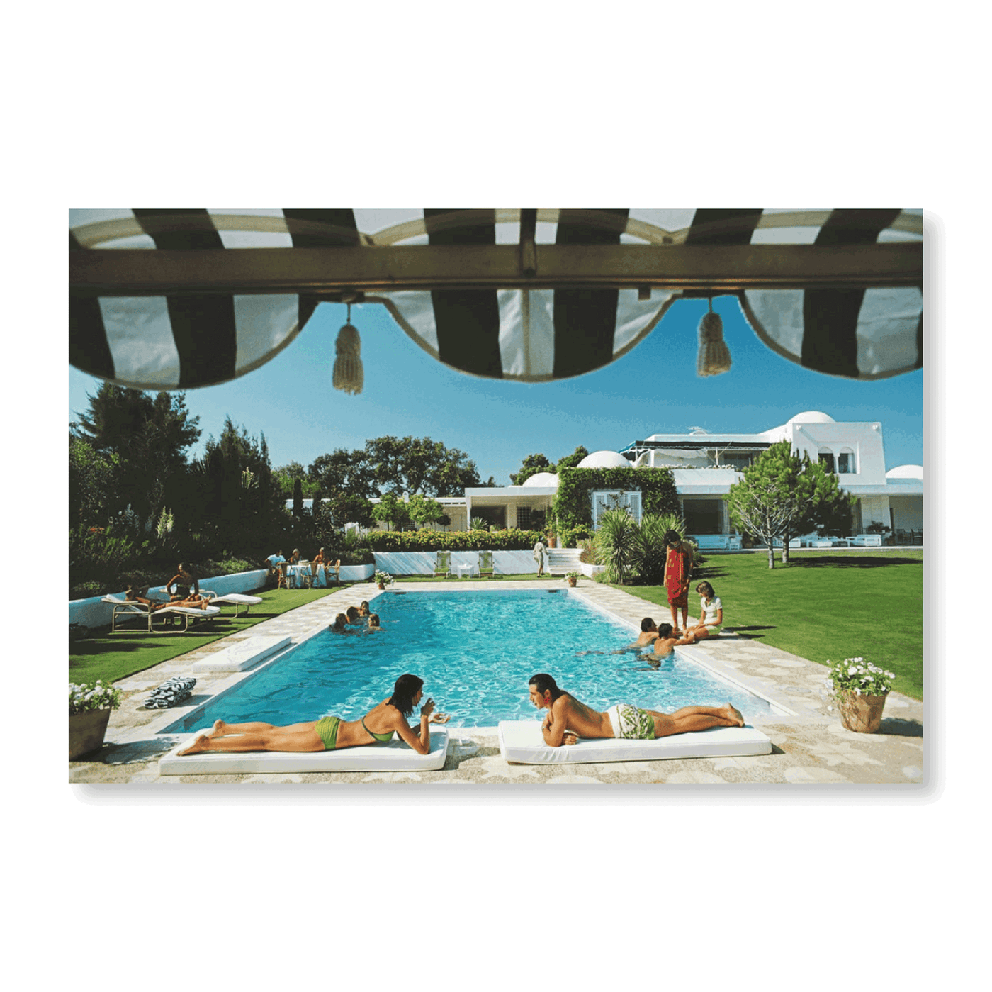 Poolside In Sotogrande - Jasper & Jute